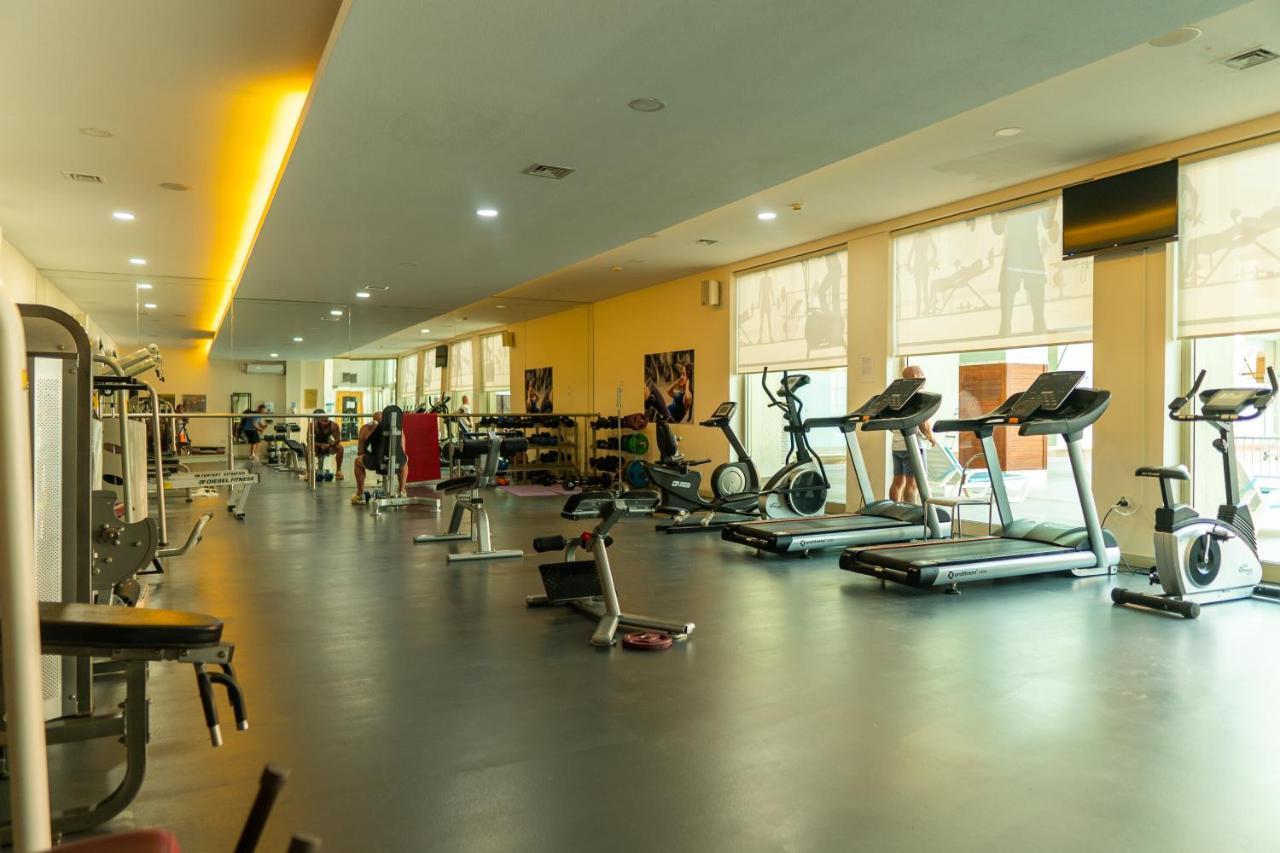 Aqi Pegasos World Hotel ซีเด ภายนอก รูปภาพ
